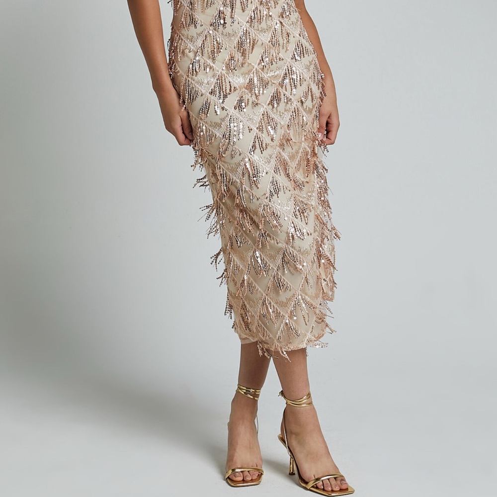 AKIRA Gold Sequin Midi Skirt
